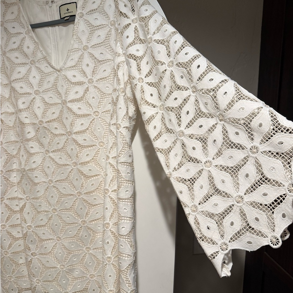 TUCKERNUCK $248 White Floral Lace Camilla Dress, Size M - Picture 9 of 15